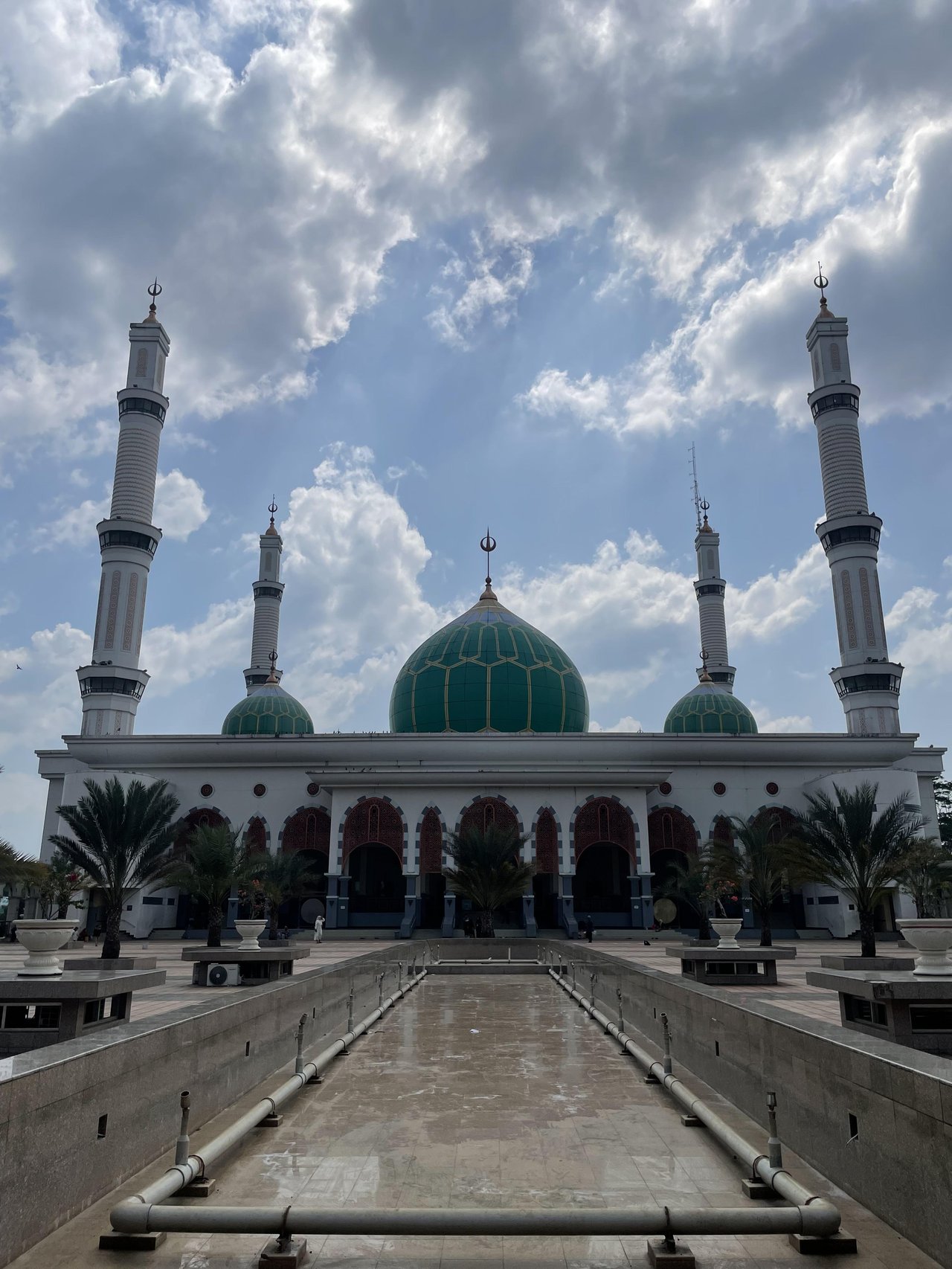 Kunjungan Edukasi Religi & Arsitektur Islam ke Islamic Centre Riau